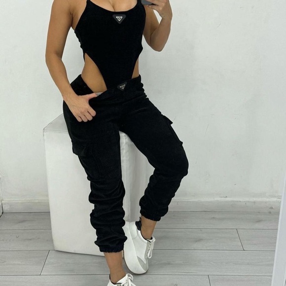 Colombian outfit enters 🫶💅 - Picture 13 of 16